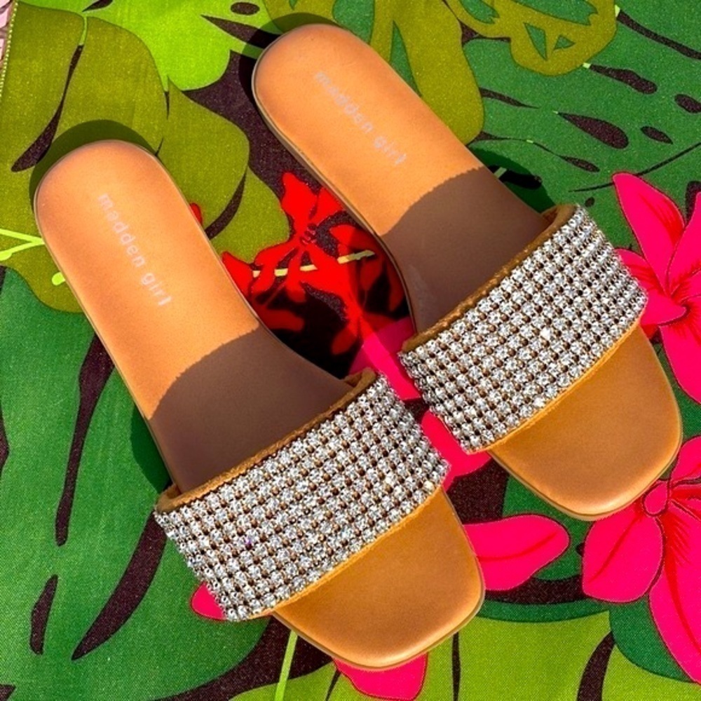 Brand New Madden Girl Rhinestone Large Strap Slides Sparkly Bling Sandals